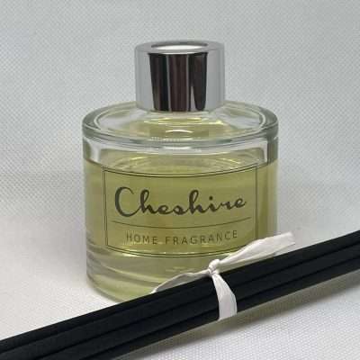 White Cashmere Reed Diffuser with reeds White Cashmere Reed Diffuser with reeds
